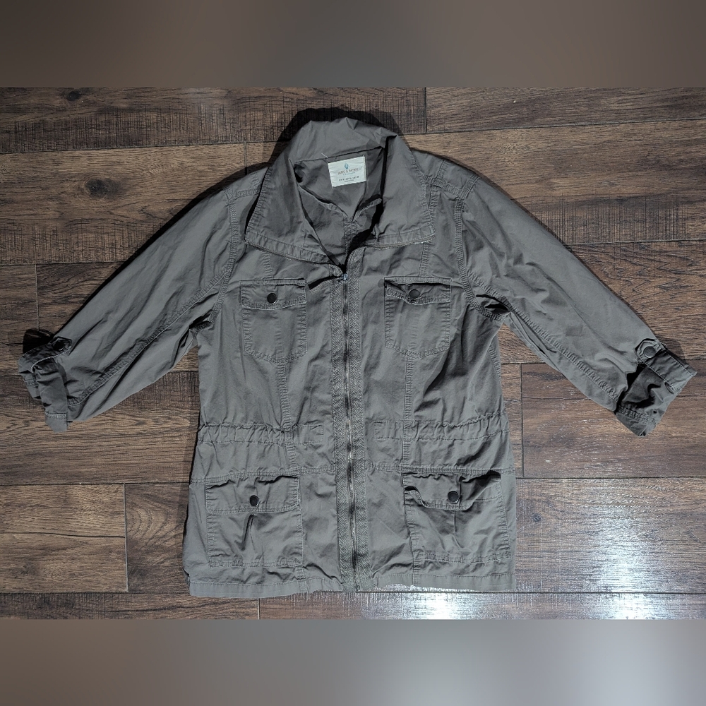 Jade & Ivory Camo Gray/Green Utility Jacket Women's XL Pockets Roll Tab Sleeves